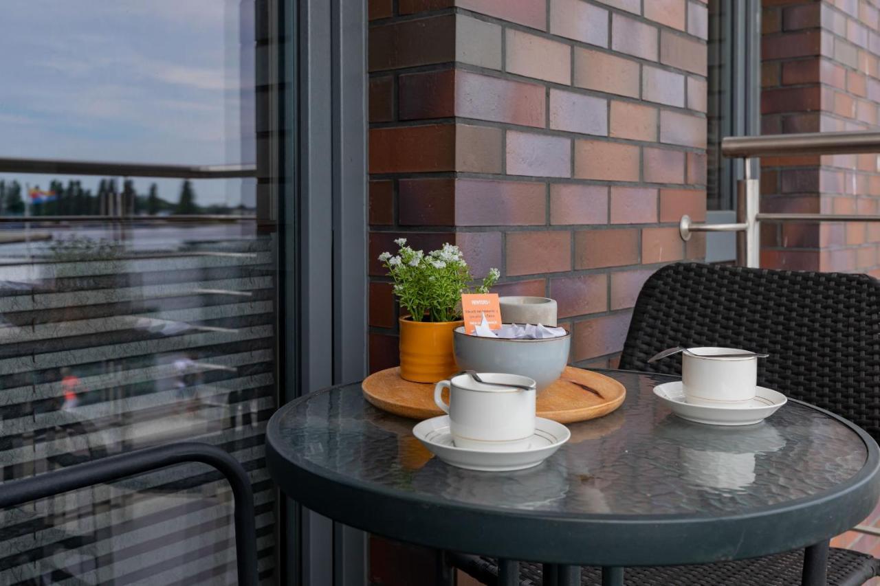 Przestronny Apartament Z Balkonem - Przy Porcie - Swinoujscie By Noclegi Renters Exteriér fotografie